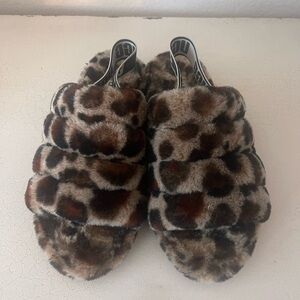 UGG Women’s Fluff Yeah Leopard Print Slippers